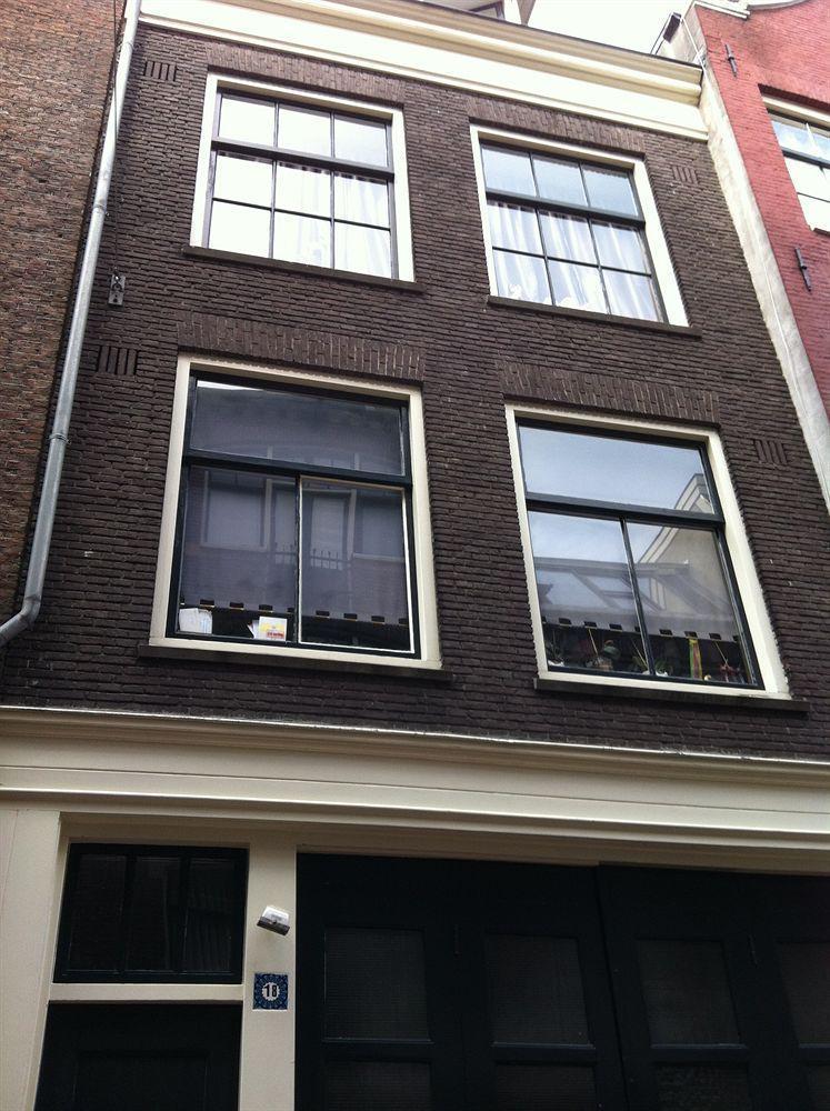 Nemo Apartments & Guest House Амстердам Екстериор снимка